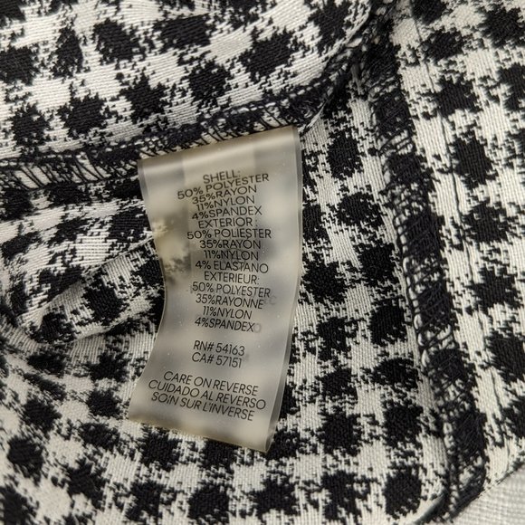 Calvin Klein Women's Geo-Print Jacquard Compression Dress (8, White/Black) - Picture 5 of 8